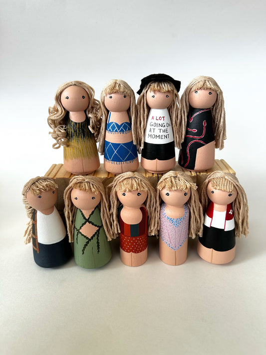 Tiny Taylors -peg dolls
